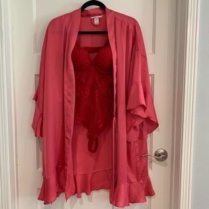 VS Flounce Satin kimono robe